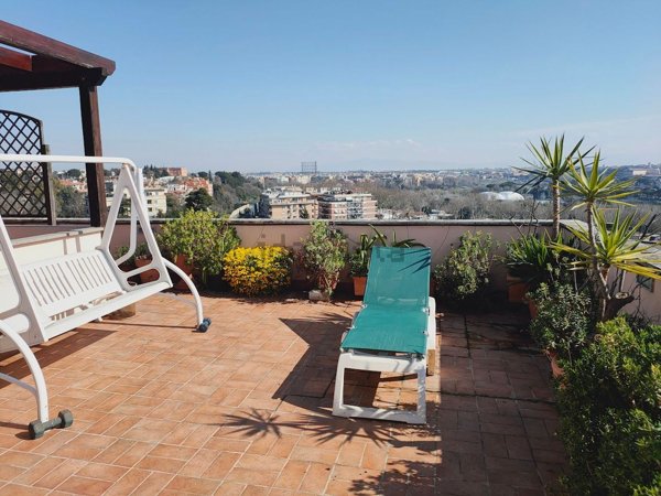 appartamento in vendita a Roma in zona Portuense