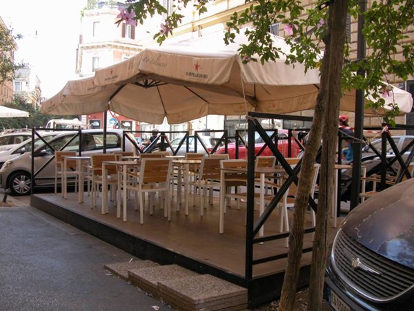 negozio in vendita a Roma in zona Rione Prati