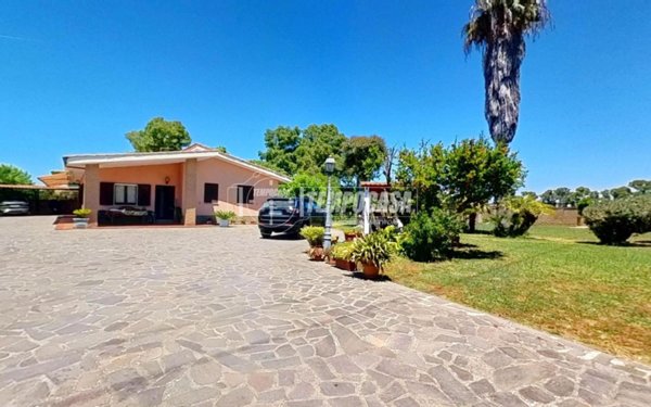 casa indipendente in vendita a Roma in zona Dragona/Bagnoletto