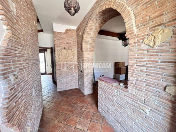 appartamento in vendita a Roma in zona Acilia