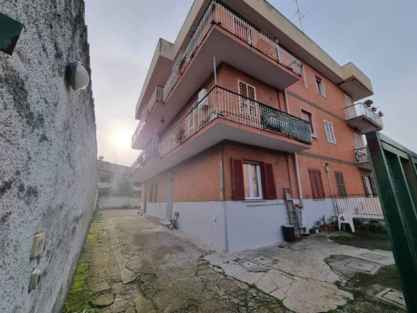 appartamento in vendita a Roma in zona Fidene