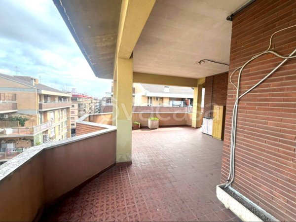 appartamento in vendita a Roma in zona Ostia