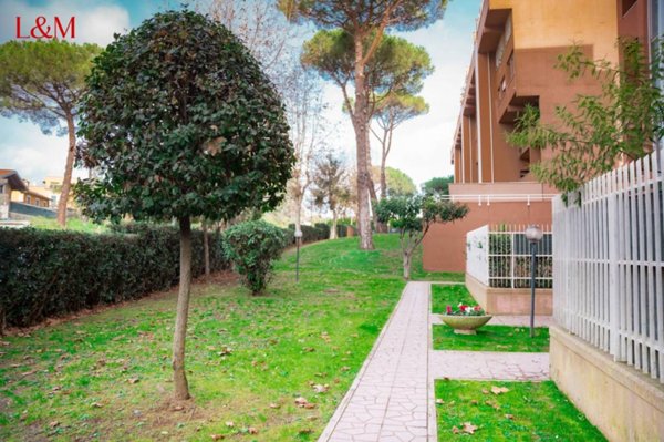 appartamento in vendita a Roma in zona EUR
