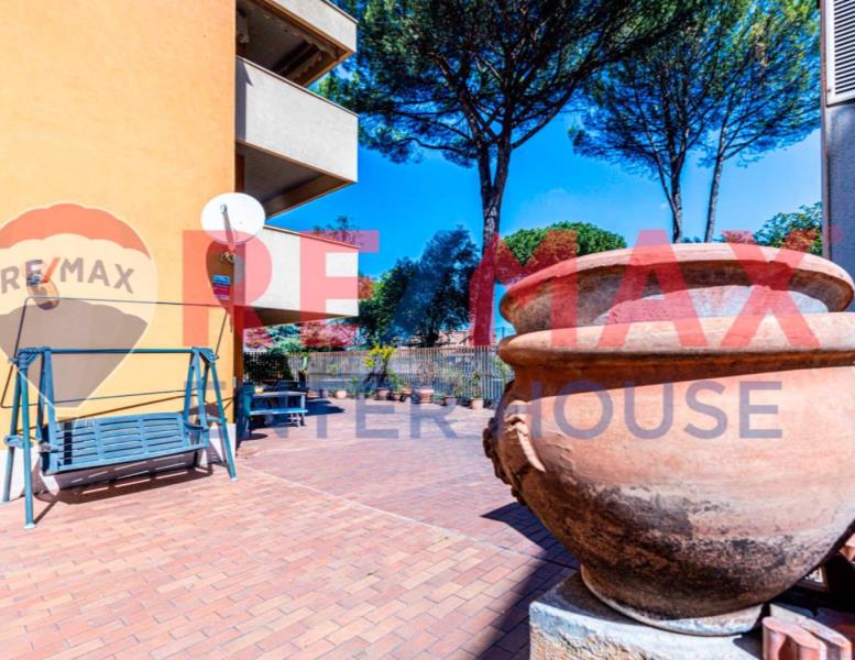 appartamento in vendita a Roma in zona Casal Morena