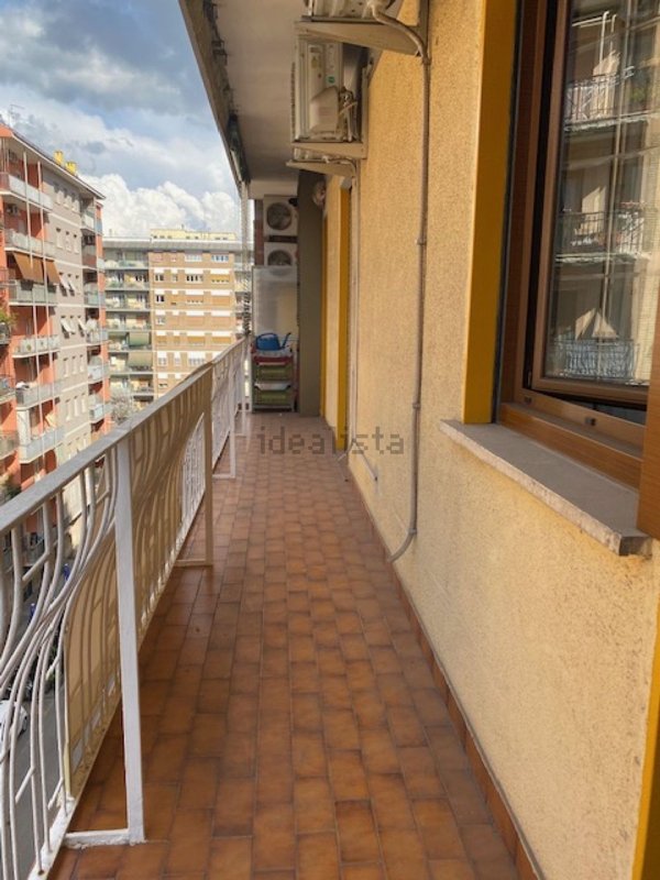 appartamento in vendita a Roma in zona Prenestino-Labicano