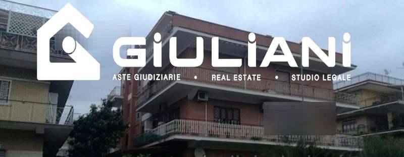 appartamento in vendita a Roma in zona Colle Monfortani