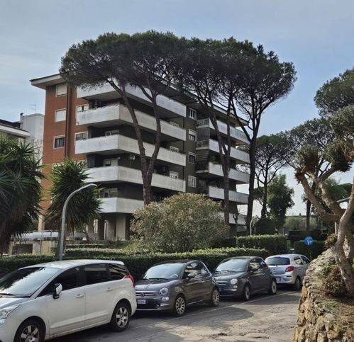 appartamento in vendita a Roma in zona Casalotti