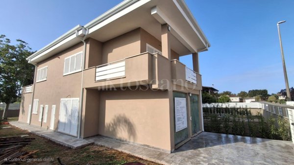 casa indipendente in vendita a Roma in zona Infernetto