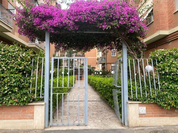appartamento in vendita a Roma in zona Ostia