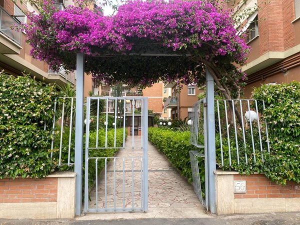appartamento in vendita a Roma in zona Ostia