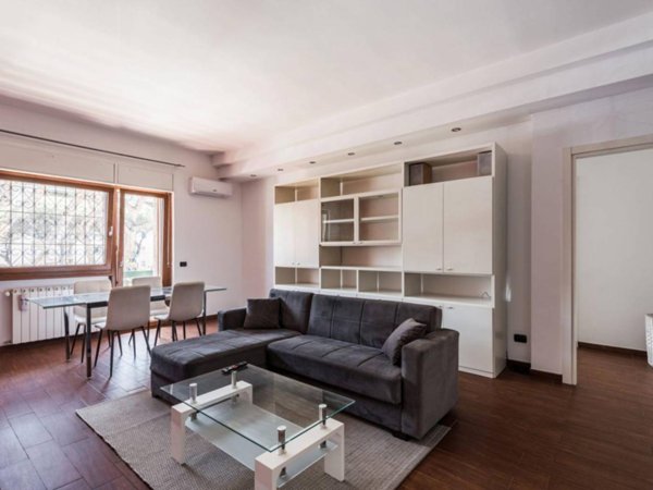 appartamento in vendita a Roma in zona Ostia