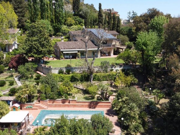 casa indipendente in vendita a Roma in zona Tor di Quinto