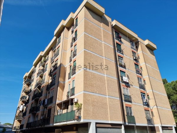 appartamento in vendita a Roma in zona Portuense