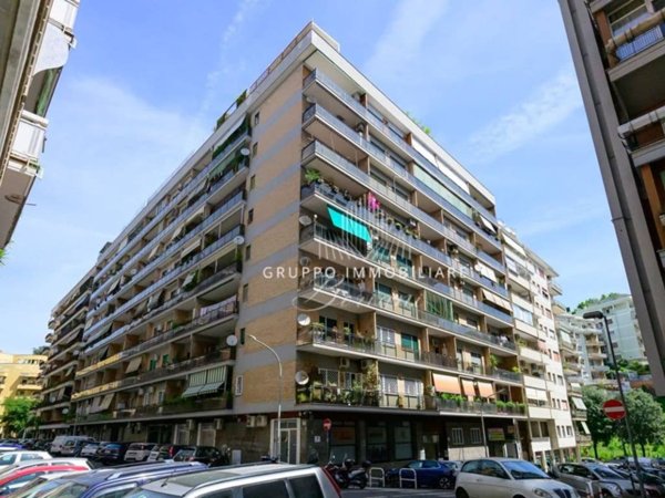 appartamento in vendita a Roma in zona Gianicolense