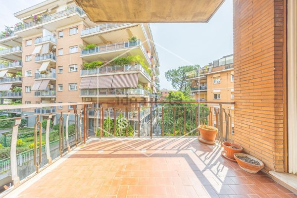 appartamento in vendita a Roma in zona Nomentano