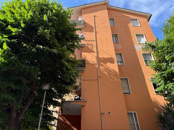 appartamento in vendita a Roma in zona Ostiense