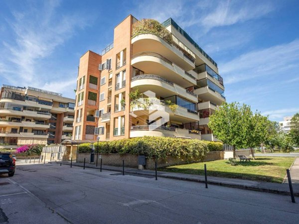 appartamento in vendita a Roma in zona Mezzocammino