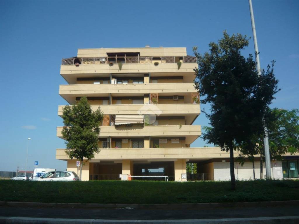 appartamento in vendita a Roma in zona Ponte di Nona