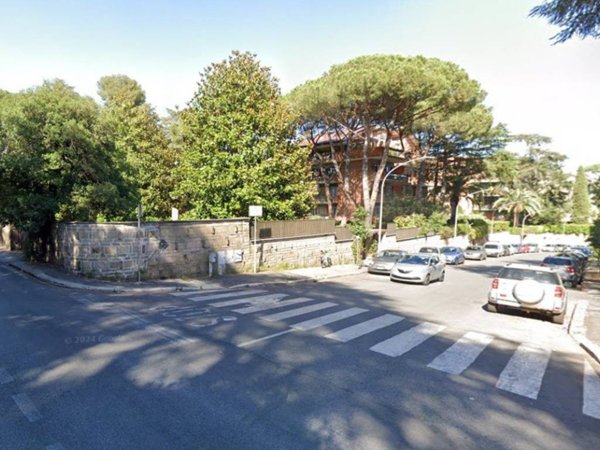 appartamento in vendita a Roma in zona Gianicolense