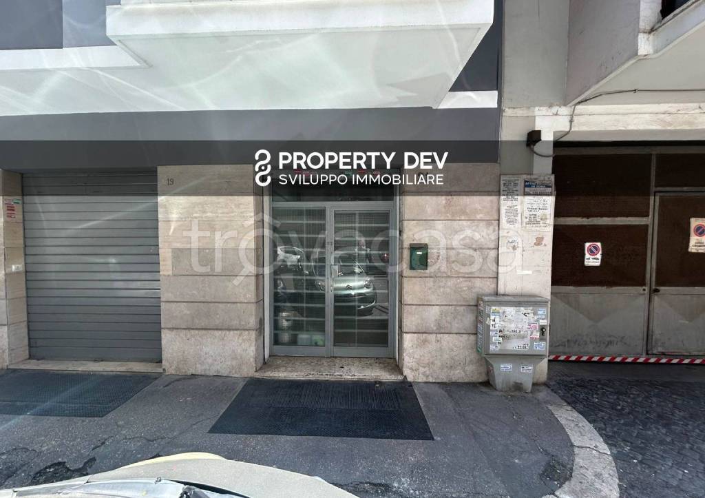 appartamento in vendita a Roma in zona Cinecittà
