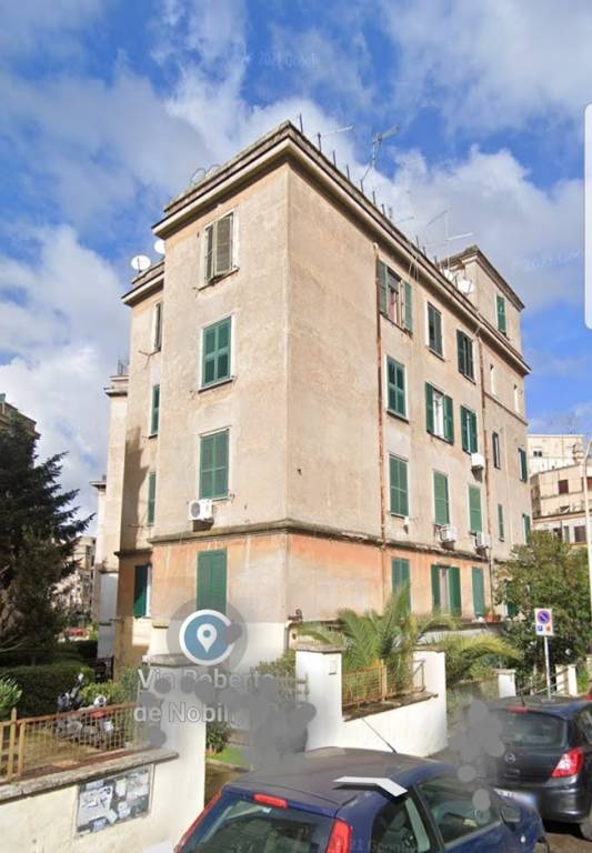 appartamento in vendita a Roma in zona Ostiense