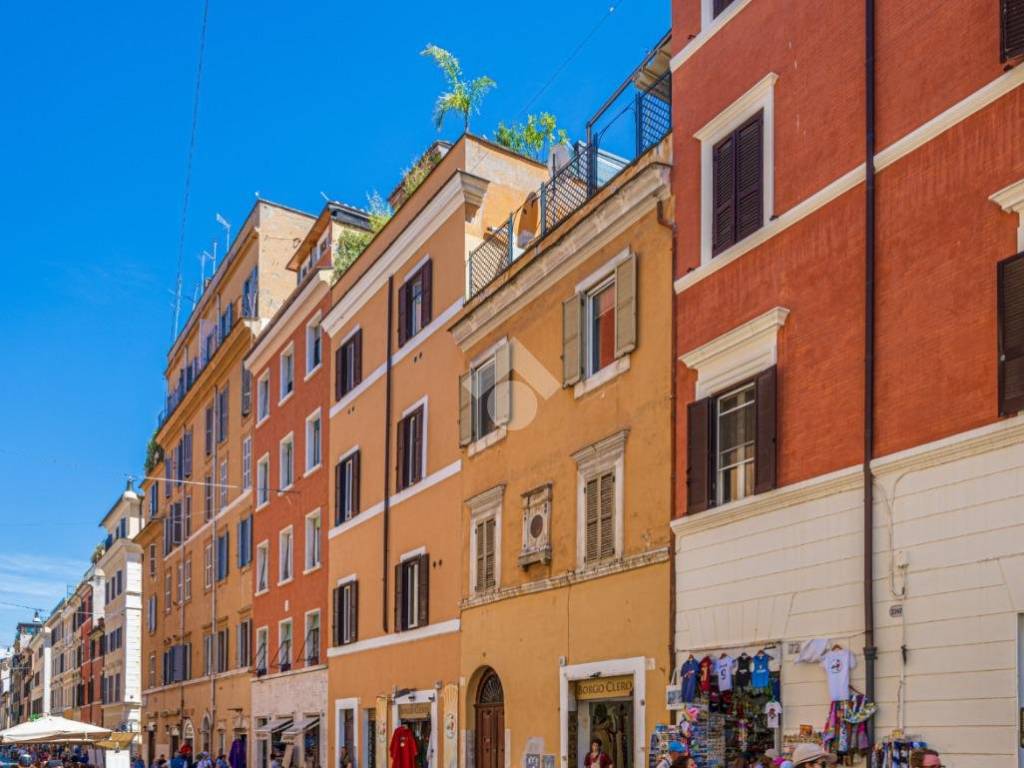 appartamento in vendita a Roma in zona Rione Borgo