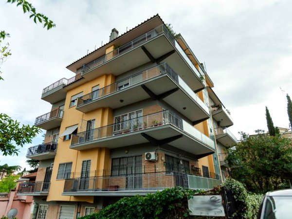 appartamento in vendita a Roma in zona Monte Sacro/Talenti