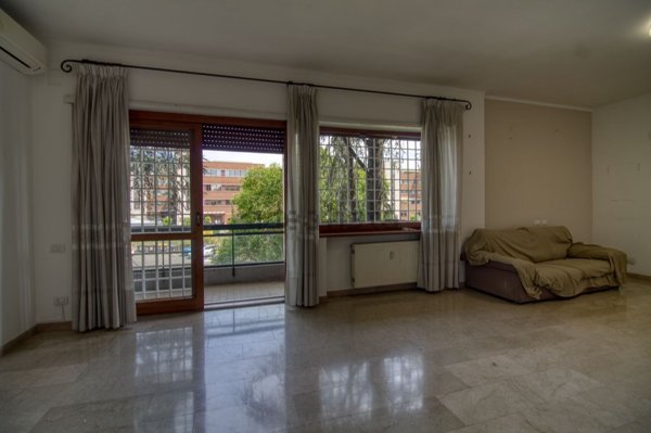appartamento in vendita a Roma in zona Monte Sacro/Talenti