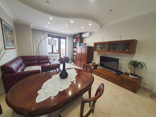 appartamento in vendita a Roma in zona Torre Maura