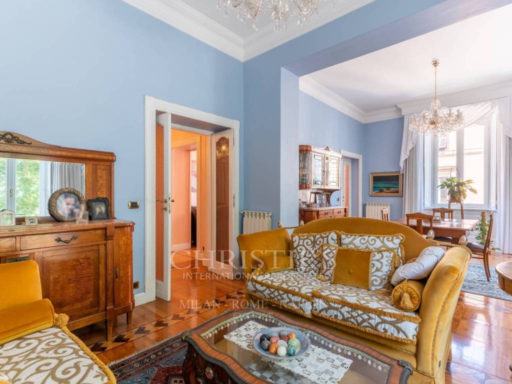 appartamento in vendita a Roma in zona Centro Storico