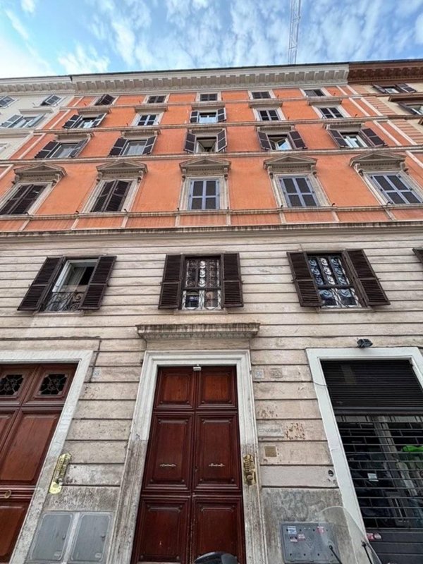 appartamento in vendita a Roma in zona Rione Prati