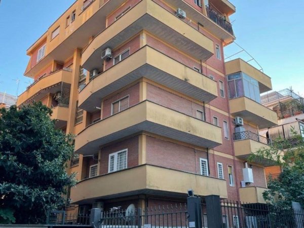 appartamento in vendita a Roma in zona Trionfale
