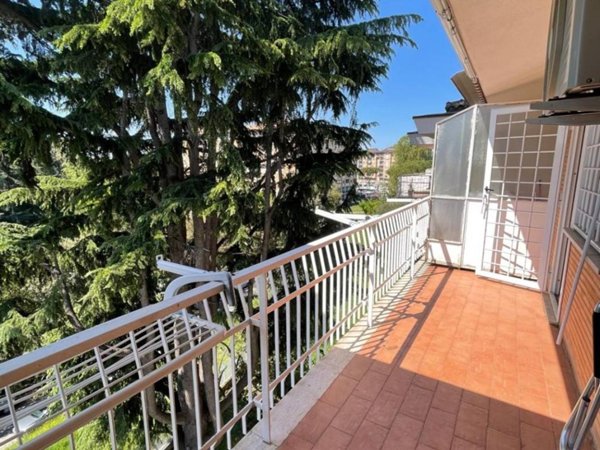 appartamento in vendita a Roma in zona Monte Sacro/Talenti