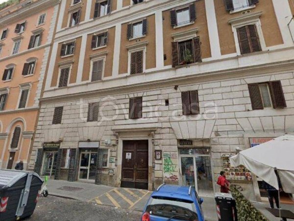 appartamento in vendita a Roma in zona Esquilino