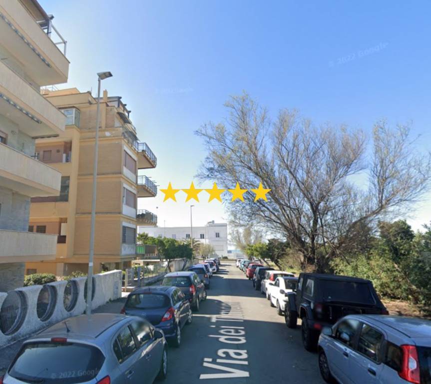 appartamento in vendita a Roma in zona Ostia