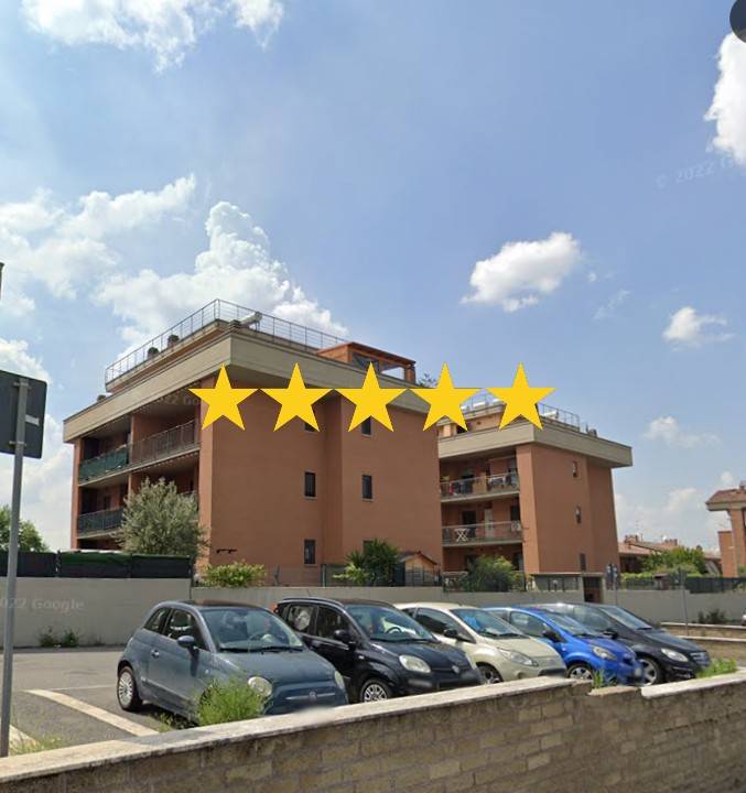appartamento in vendita a Roma in zona Lunghezza
