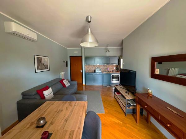 appartamento in vendita a Roma in zona Tor Cervara