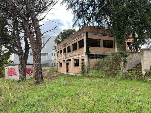 casa indipendente in vendita a Roma