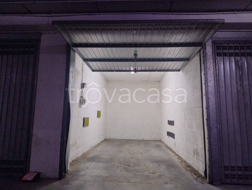 locale di sgombero in vendita a Roma in zona Gianicolense