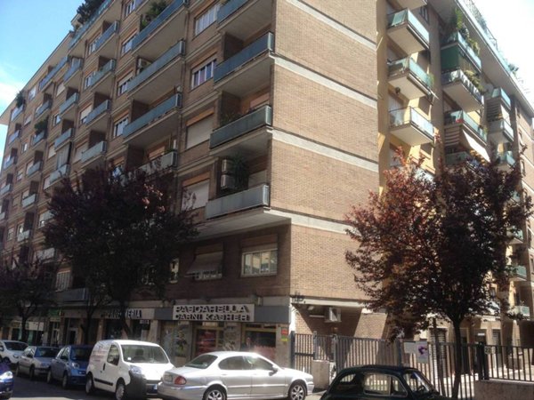 appartamento in vendita a Roma in zona Gianicolense