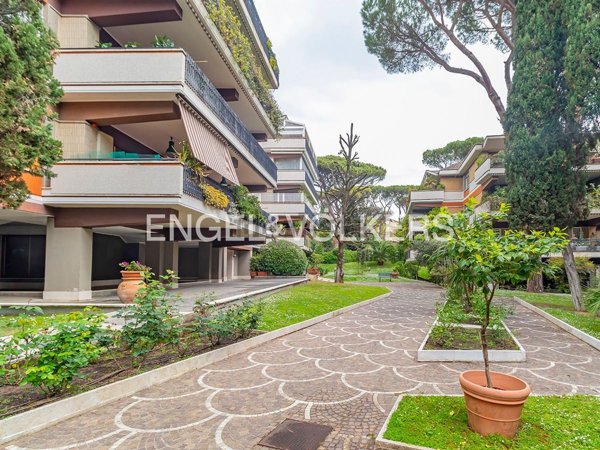 appartamento in vendita a Roma in zona Tor di Quinto