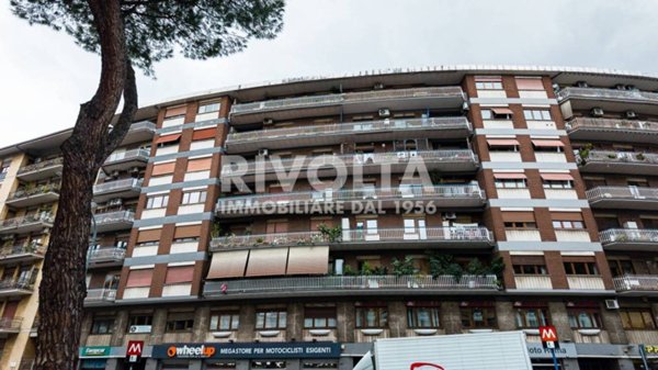 appartamento in vendita a Roma in zona Della Vittoria
