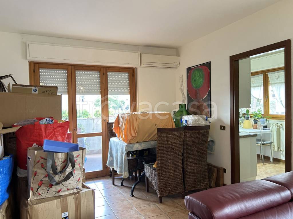 appartamento in vendita a Roma in zona Massimina/Casal Lumbroso