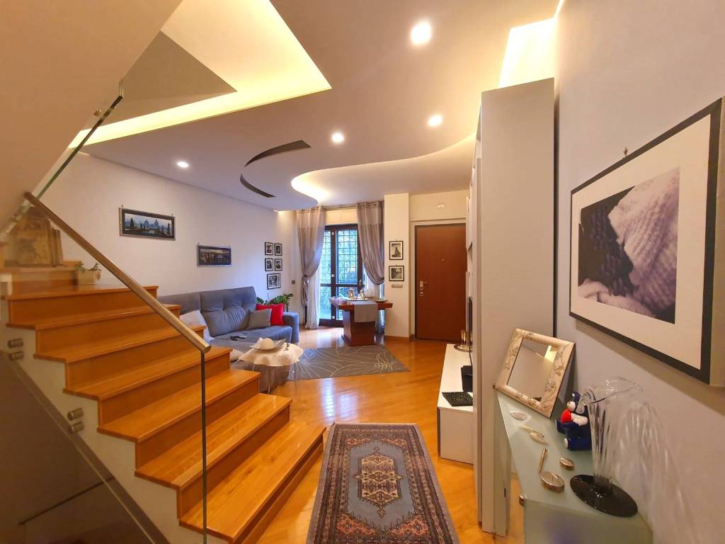 casa indipendente in vendita a Roma in zona Ottavia