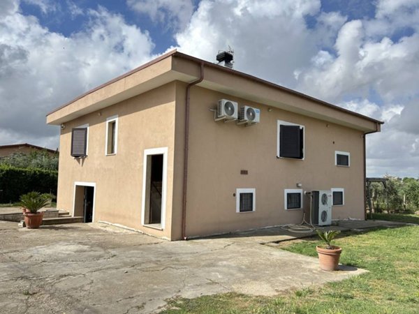 casa indipendente in vendita a Roma in zona Olgiata