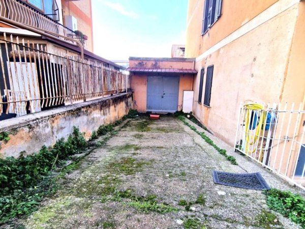 casa indipendente in vendita a Roma in zona Torrevecchia