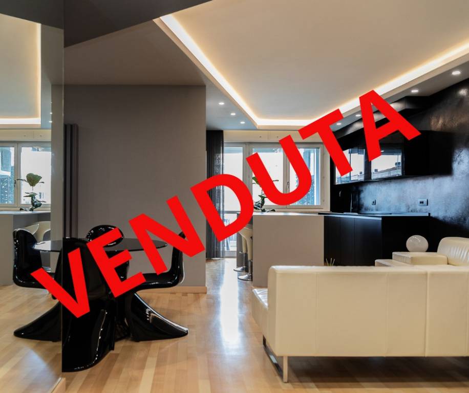 appartamento in vendita a Roma in zona Fonte Laurentina