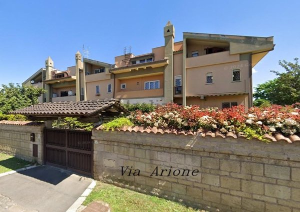 appartamento in vendita a Roma in zona Casal Palocco