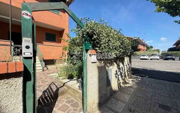 casa indipendente in vendita a Roma in zona Ottavia
