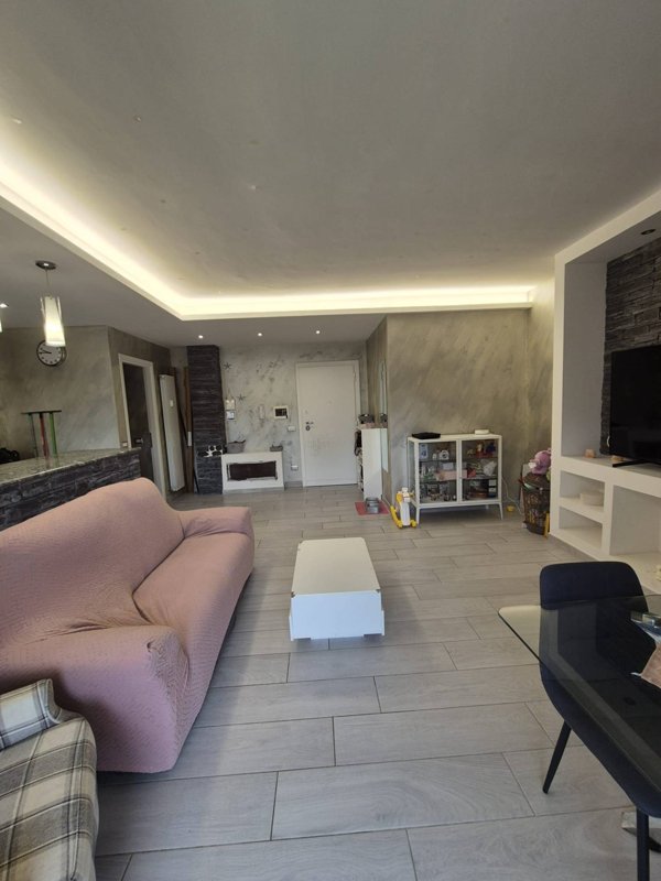appartamento in vendita a Roma in zona Dragoncello